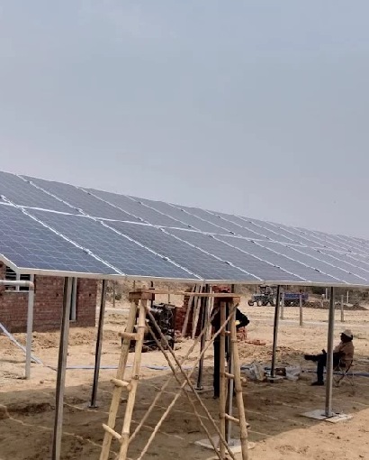 solar panels installing work